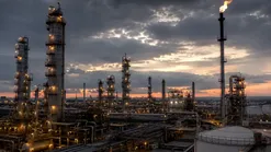 Rusya'da Kritik Tesise İHA Saldırısı! Petrol Rafinerisinde Yangın Çıktı