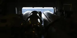 Pour la Première Fois, une Torpille Américaine Tirée Depuis UN Sous-Marin Britannique Autonome