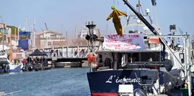 Carburants: La Colère Des Pêcheurs Enfle, Ports Bloqués Et Réunion Au Ministère