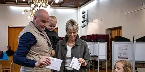 El 'Coloso' Kulbergs Revalida Su Mandato en Letonia y Blinda Su Política Firme Frente A Rusia