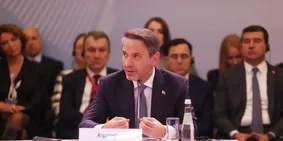 Enerji Bakanı Bayraktar, Rus, Macar, Vietnamlı ve Suudi Arabistanlı bakanlarla görüştü