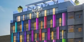 Hard Rock Hotel en Espagne est devenu un centre de secours aux sinistrés du tremblement de terre