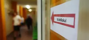 Die Wahllokale Sind Geöffnet