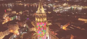 Galata Kulesi'nde Türkiye E-Ticaret Haftası için mapping gösterisi yapıldı 