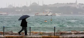 İstanbul'da Hafta Sonu Hava Nasıl Olacak? AKOM’dan Sağanak Uyarısı