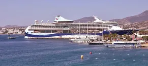 "Marella Discovery 2" kruvaziyeri 1809 yolcusuyla Bodrum'a geldi