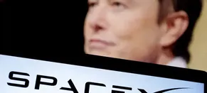 Musk'tan Yapay Zeka Yarışı İddiası: "Spacex 6 Ayda Zirveye Çıkabilir"