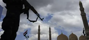 Riad Emite La Primera Alerta Aérea Desde El Reinicio De Los Combates En Yemen Tras Escucharse Fuertes Explosiones