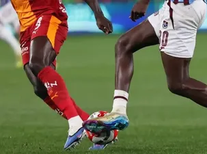 Derbi Saati... Trabzonspor Galatasaray Maçı Ne Zaman, Saat Kaçta, Hangi Kanalda?