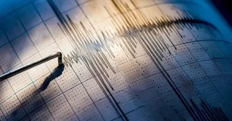 Peru'da 6,7 büyüklüğünde deprem