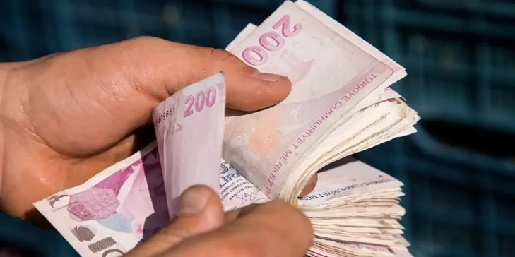 Milyonlarca Emekli Bayram İkramiyesinin Açıklanmasını Bekliyor
