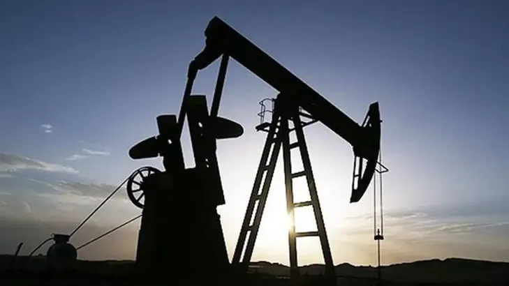 Savaşın Etkisiyle Petrol Rusya'ya Nefes Aldırdı