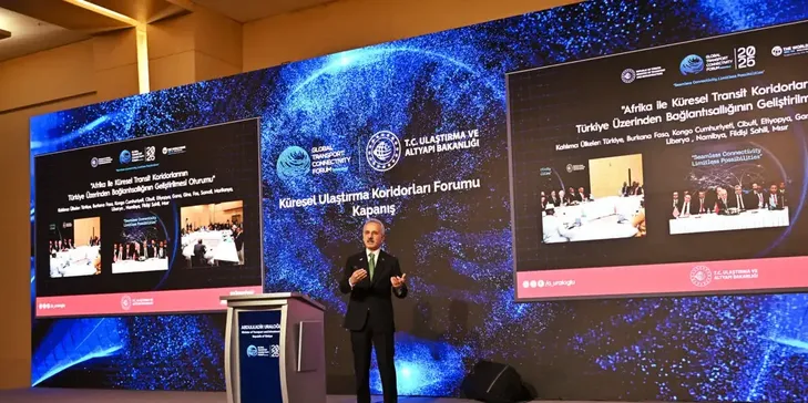 Bakan Uraloğlu, "Küresel Ulaştırma Koridorları Forumu"nun çıktılarını açıkladı: 