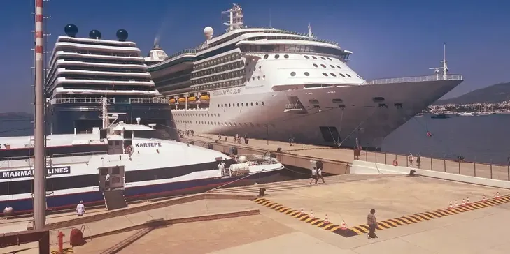 Bodrum'a "Brilliance of the Seas" ve "Ilma" kruvaziyerleriyle 2 bin 643 yolcu geldi