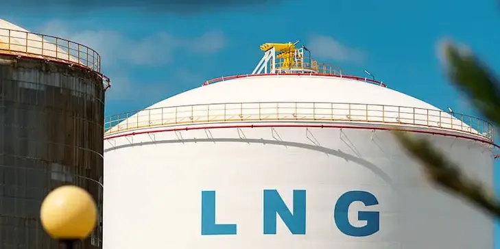 Çin, Dünyanın En Büyük LNG Alıcısından Küresel Satıcıya Dönüşüyor