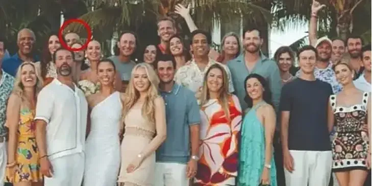 El Oligarca Ruso Que Pagó la Boda de Donald Trump Jr. Asegura Que Ya Le Ha Devuelto el Dinero