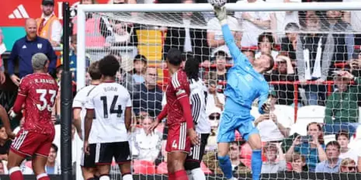 Frustrated Liverpool fail to take chances as Fulham claim deserved first point