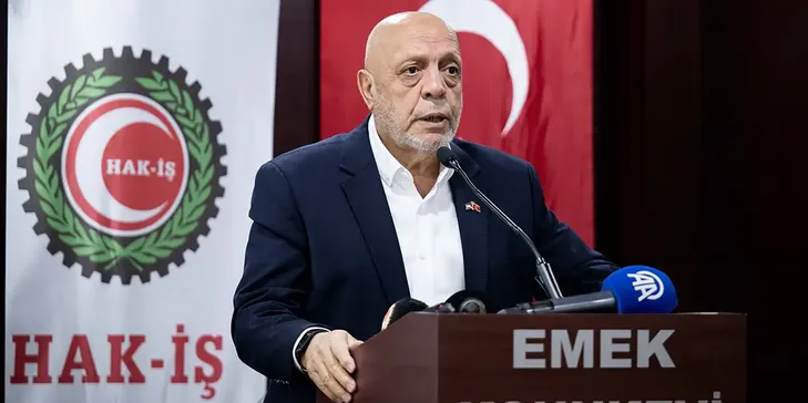 HAK-İŞ Panelinde Eşit Ücret Çağrısı: Kayıt Dışılık Ücret Farkını Derinleştiriyor