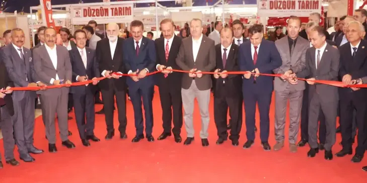 Isparta'da 20. Göller Bölgesi Yayla Şartlarında Tarım ve Hayvancılık Fuarı açıldı