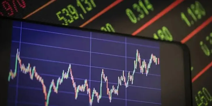 Küresel Piyasalar Karışık Seyrediyor: Gözler ABD'den Gelecek Verilerde