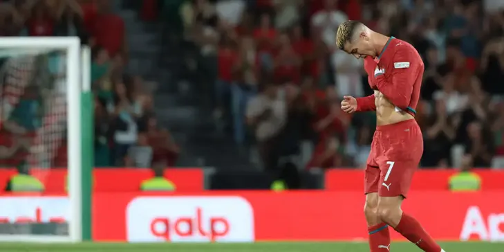 Le Clash de Trop ? Ronaldo Claque la Porte de la Seleçao, Son Avenir International en Question