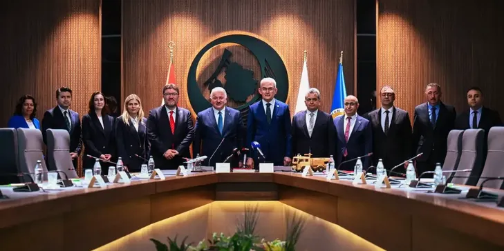 Orman Genel Müdürlüğü ile THY, orman varlığını geliştirmek amacıyla işbirliği protokolü imzaladı Orman Genel Müdürlüğü ile THY, orman varlığını geliştirmek amacıyla işbirliği protokolü imzaladı