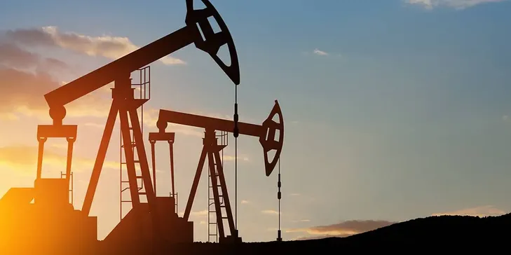 Savaşlar, Sınırlı Kapasite Ve Düşük Stoklar: Küresel Petrol Ürünlerinde Arz Sıkışıklığı Derinleşiyor