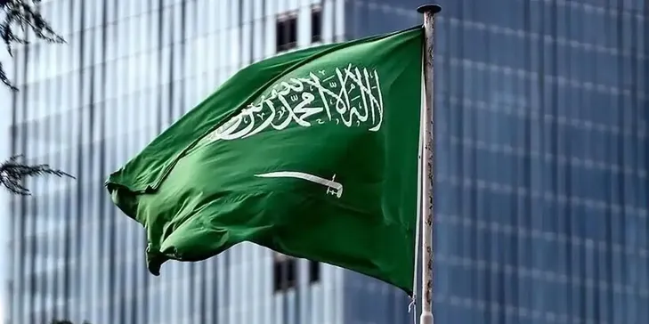 Suudi Arabistan Duyurdu: Kral Fahd Havalimanı'na Yeni Saldırı Düzenlendi