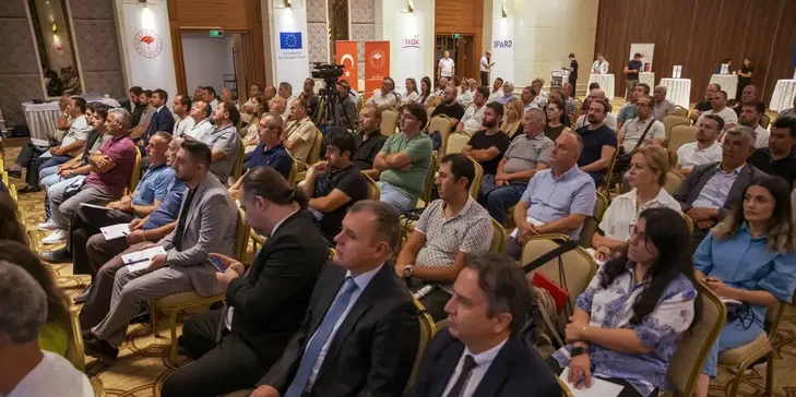 TKDK Başkanı Antalyalı, Bolu'da kırsal kalkınma yatırımlarına ilişkin konuştu: TKDK Başkanı Antalyalı, Bolu'da kırsal kalkınma yatırımlarına ilişkin konuştu: