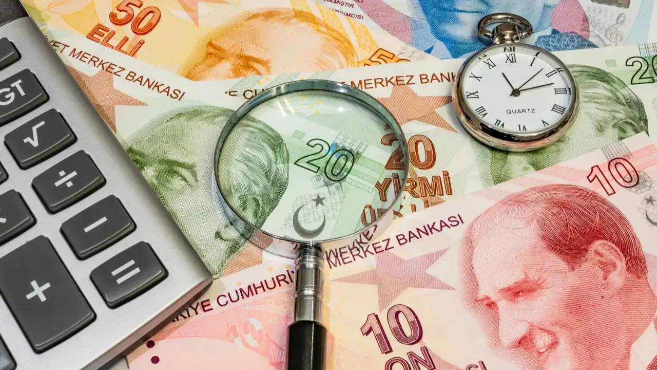En Düşük Emekli Maaşı Ne Kadar Olacak? Dört Tahmin, Dört Farklı Hesap